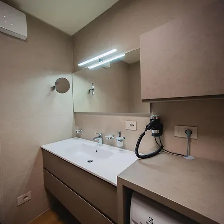 Palazzo San Pietro Apartman *